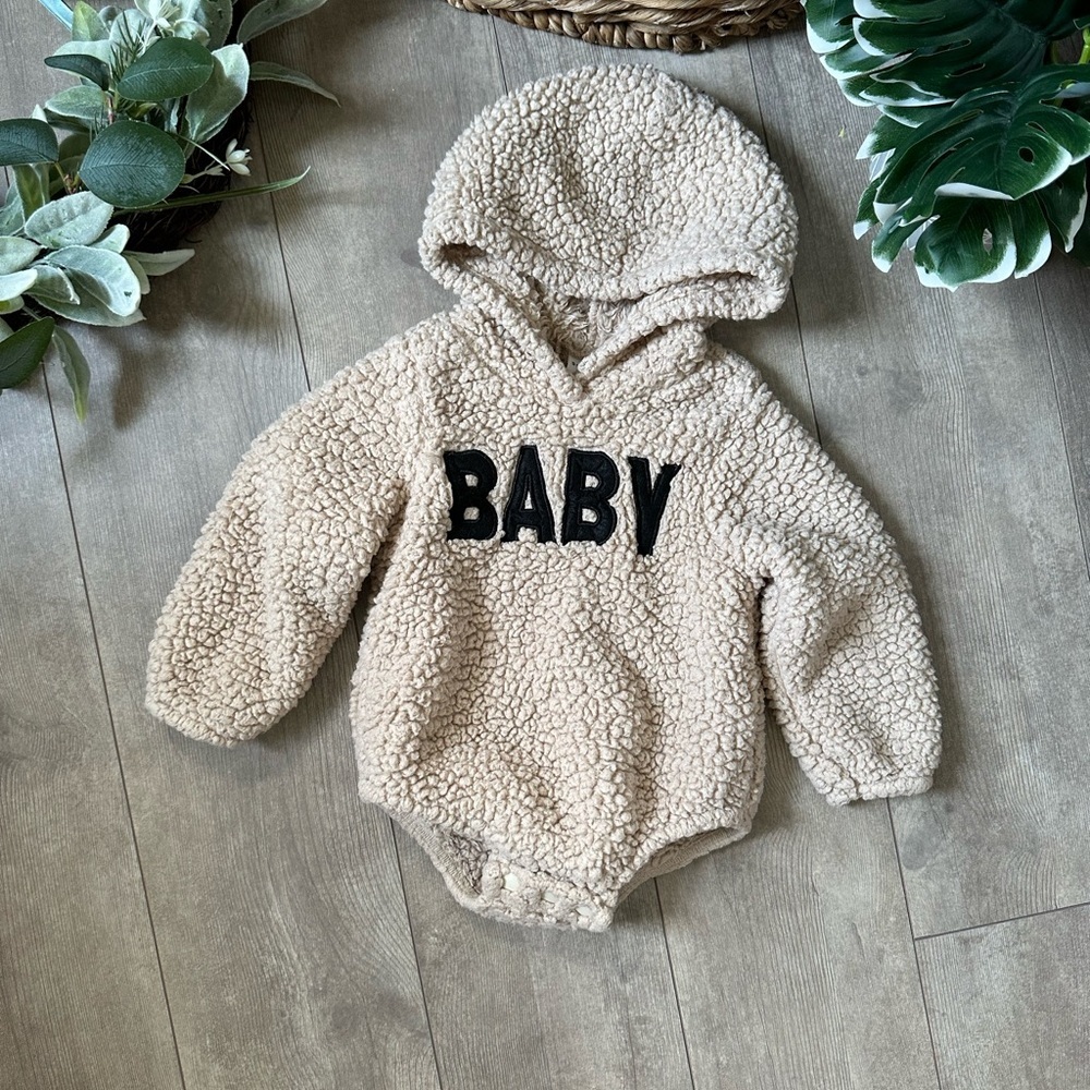 Baby Hooded Warm Cozy Romper One Piece Size 12 Months